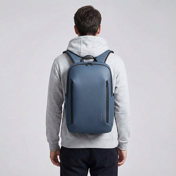 Stijlvolle Transitex dagrugzak in grijs, met ergonomisch design, geschikt voor reizen en werk.
