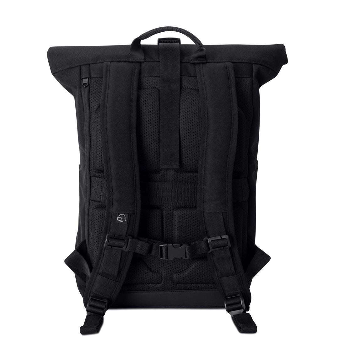 Compacte UrbanFlow rolltop rugzak, perfect voor forenzen, met ruimte voor laptop en benodigdheden.