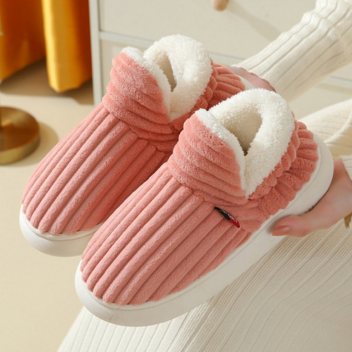 Comfortabele unisex pantoffels voor het hele gezin, zacht en lichtgewicht voor ontspanning binnen.