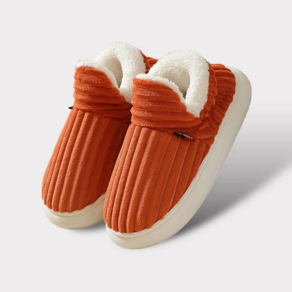Stijlvolle unisex slippers, warm en zacht, geschikt voor iedereen en elk interieur. Comfortabel.
