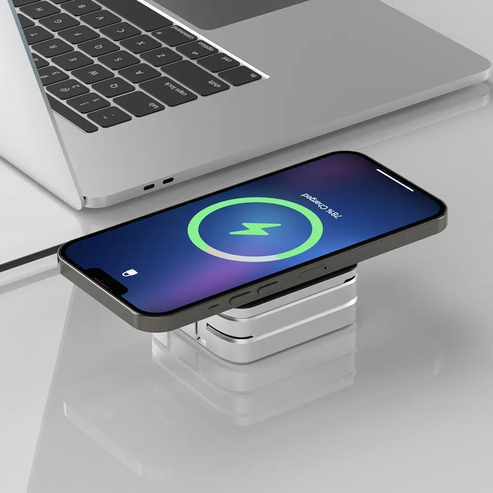 Krachtig magnetisch 3-in-1 laadstation voor draadloos opladen van smartphone, smartwatch en oordopjes.