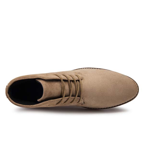 Luxe UrbanStride Classic heren halfhoge veterschoen, met tijdloos design voor de moderne man.