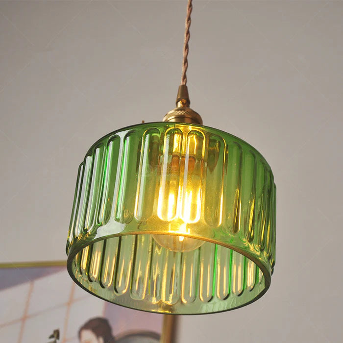 Verstelbare vintage kristallen plafondlamp; perfect voor diverse ruimtes en hoogtes, voegt klasse toe.