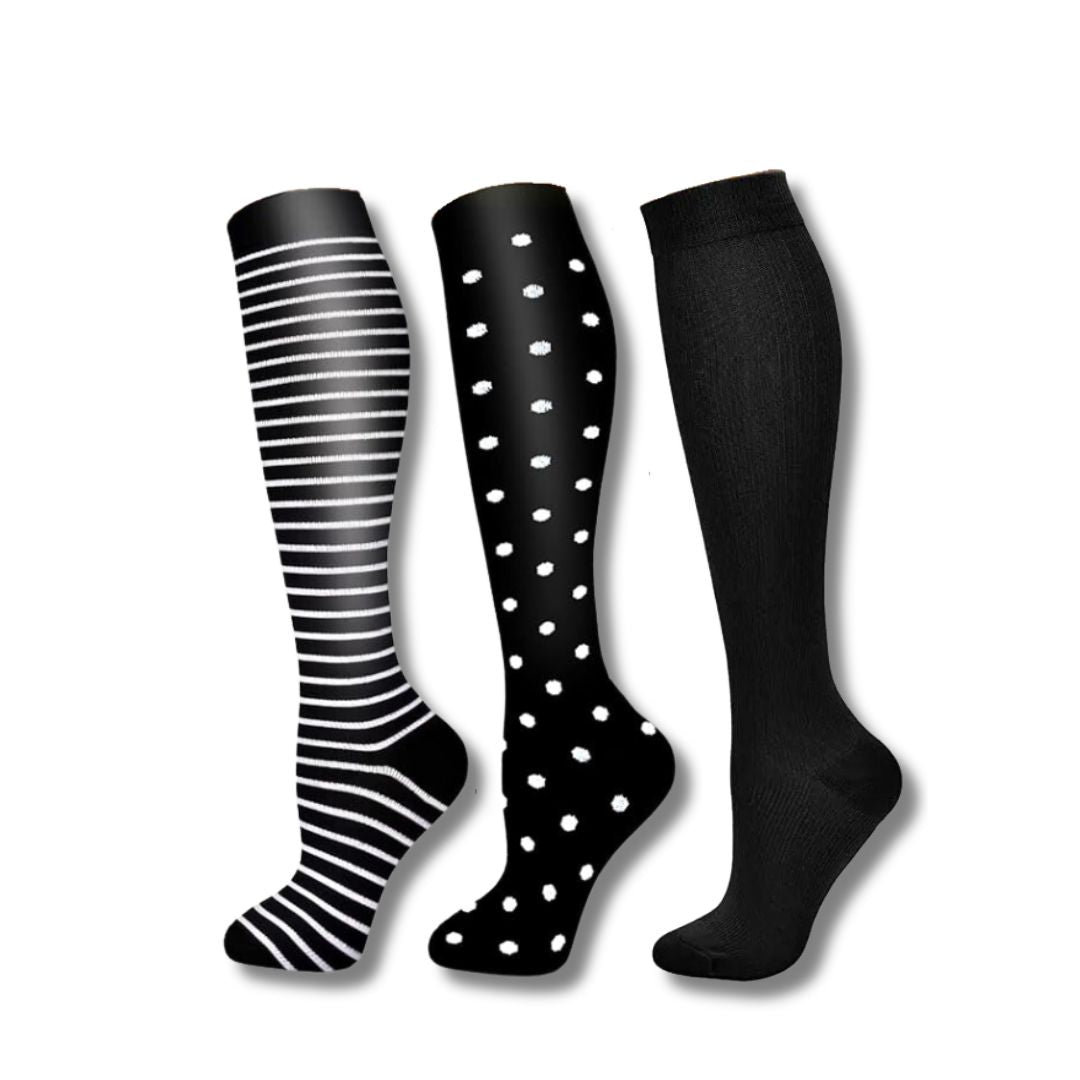 Comfortabele VitalEase dames compressiesokken, ideaal voor reizen en lange vluchten. Voorkomt vermoeide benen.