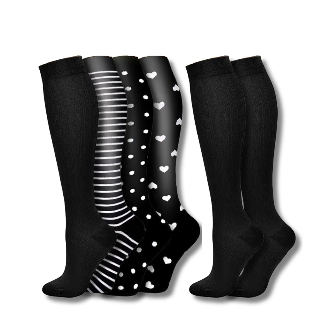 Paar VitalEase dames orthopedische compressiesokken, zwart, voor dagelijks comfort en gezonde benen.