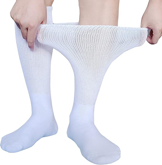 Zachte, ademende stof van VitalSox extra brede comfort sokken voor diabetici & lymfoedeem patiënten.