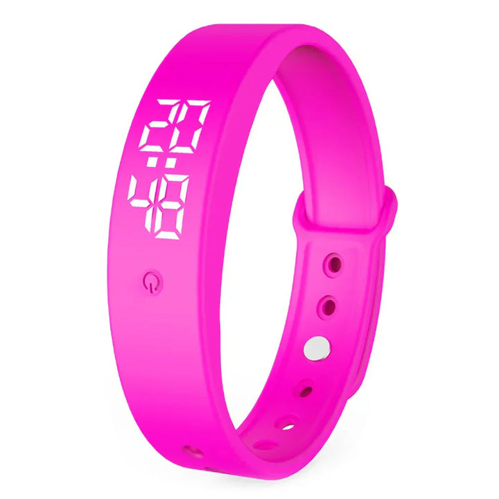Gedetailleerd beeld van de VitaPulse V9 smartwatch, toont display met gezondheidstracker en waterdicht design.