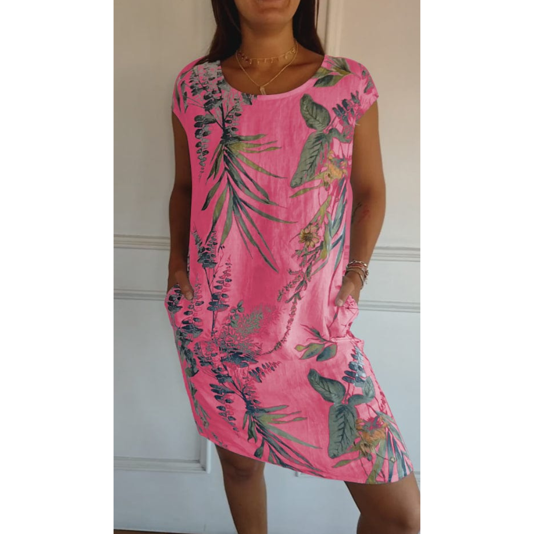 Vooraanzicht Margarita jurk, zomerjurk met ronde hals, comfortabel, stijlvol, elegant ontwerp