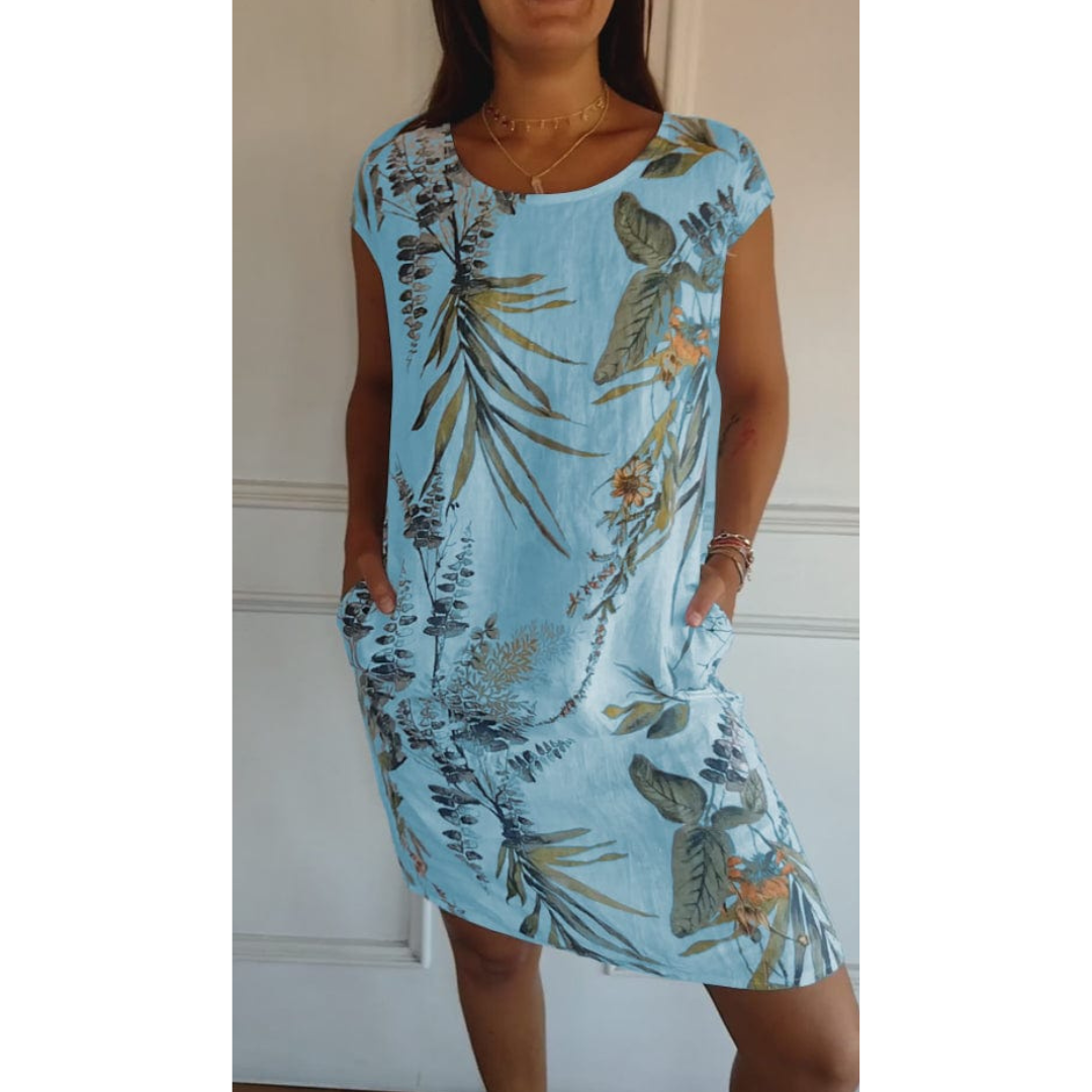 Vooraanzicht Margarita jurk, zomerjurk met ronde hals, comfortabel, stijlvol, elegant ontwerp