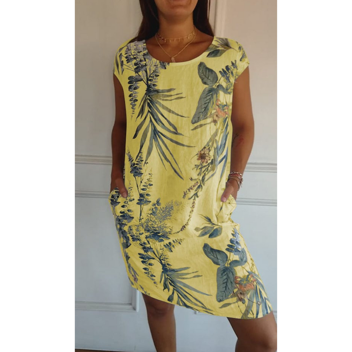 Vooraanzicht Margarita jurk, zomerjurk met ronde hals, comfortabel, stijlvol, elegant ontwerp