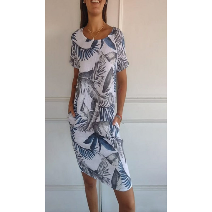 Vooraanzicht Margarita jurk, zomerjurk met ronde hals, comfortabel, stijlvol, elegant ontwerp