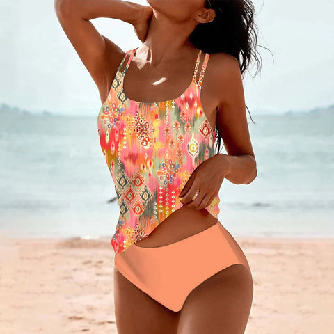 Stijlvolle tankini top Livia: Dames zwemkleding met een fris design, perfect voor een comfortabele zomer.