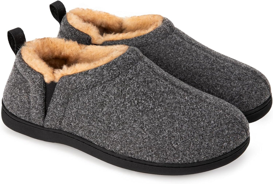Warme heren pantoffels Noah in bruin, ideaal voor relaxen na een lange dag.