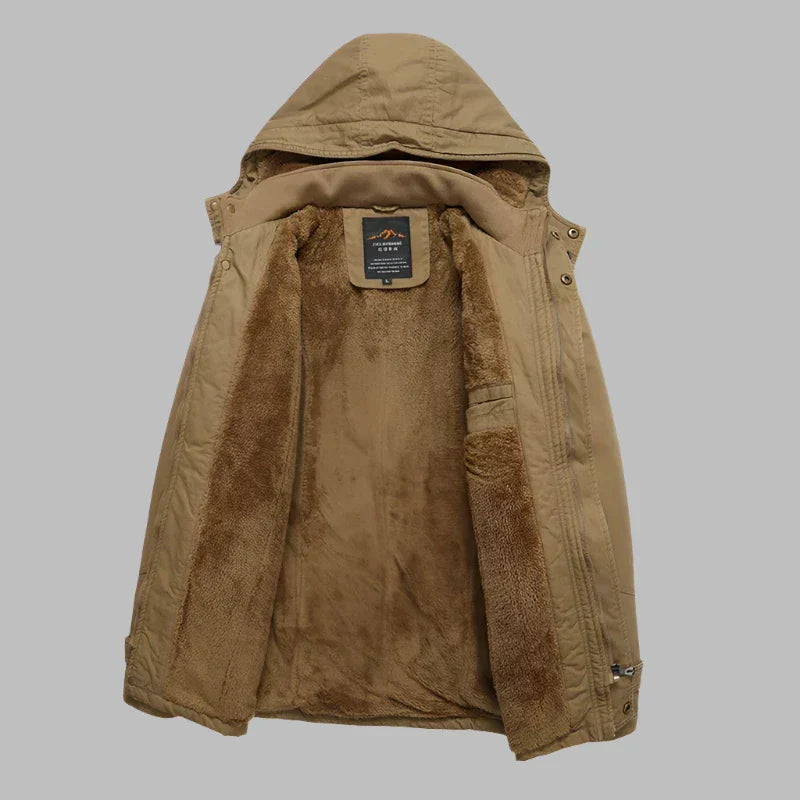 Heren warme winterjas ArcticShield parka, waterdicht met luxe bontkraag en zachte fleecevoering voor de winter.