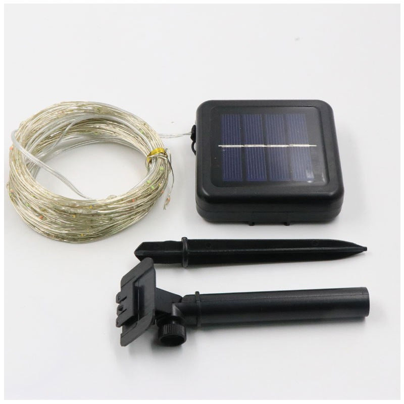 Waterdichte LED lichtslinger op zonne-energie voor sfeervolle tuinverlichting, robuust tegen regen en weerbestendig.