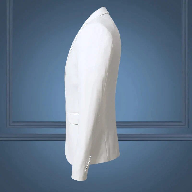 Witte herenblazer met een moderne snit, elegante uitstraling, die een slank silhouet benadrukt en veelzijdig te combineren is.