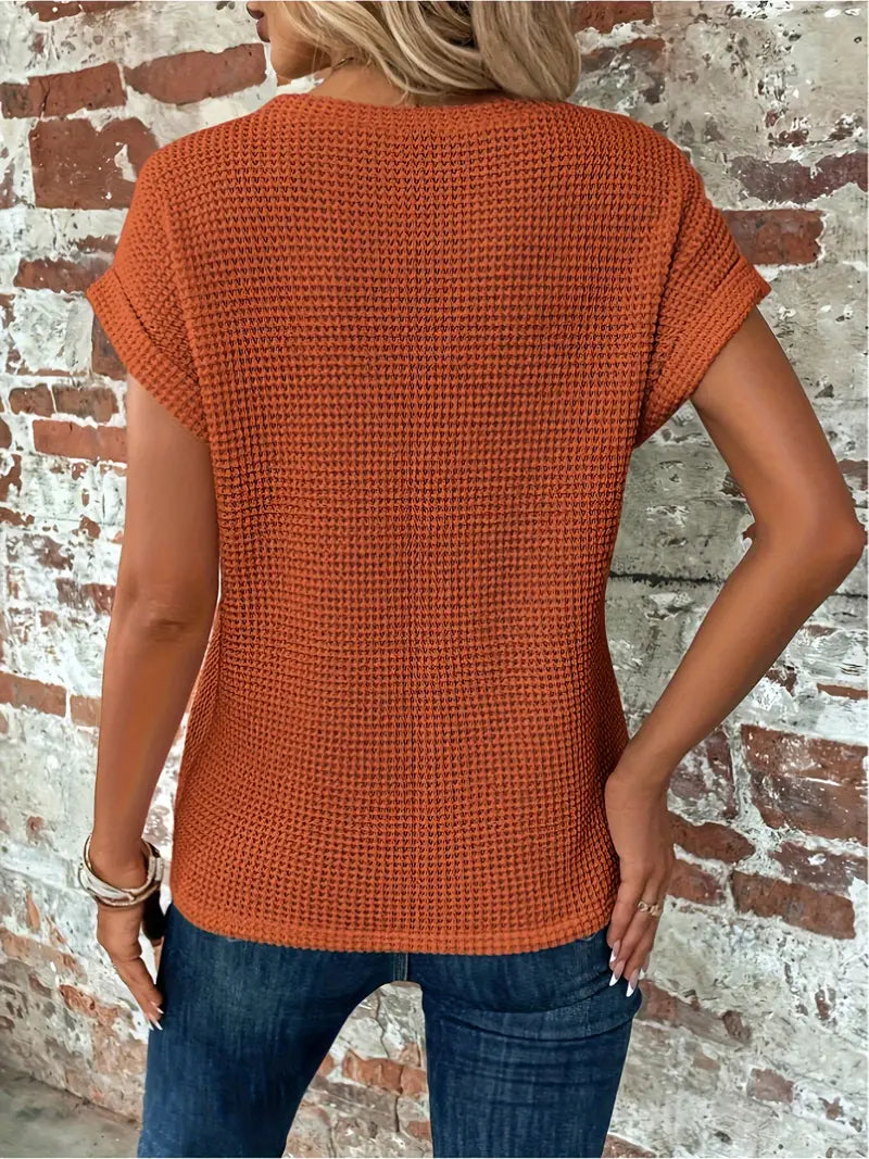 Cybele Dames T-shirt met korte mouwen in wit, elegant design, veelzijdig en comfortabel voor elke gelegenheid in zachte kleuren.