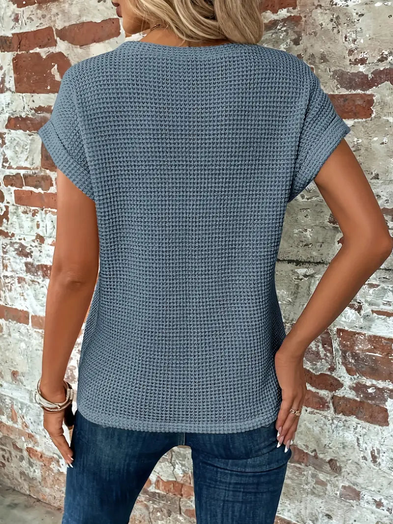 Cybele Dames T-shirt met korte mouwen in wit, elegant design, veelzijdig en comfortabel voor elke gelegenheid in zachte kleuren.