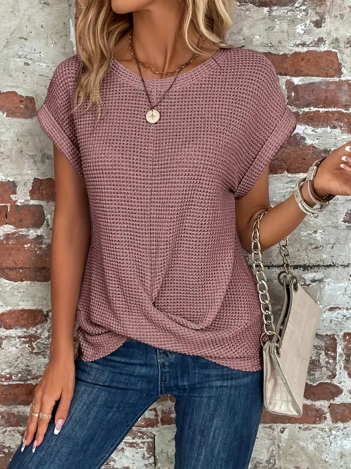 Cybele Dames T-shirt met korte mouwen in wit, elegant design, veelzijdig en comfortabel voor elke gelegenheid in zachte kleuren.