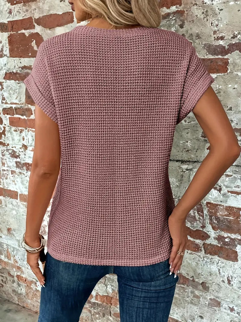 Cybele Dames T-shirt met korte mouwen in wit, elegant design, veelzijdig en comfortabel voor elke gelegenheid in zachte kleuren.