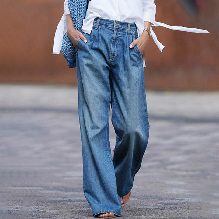 Comfortabele denim jeans voor vrouwen, veelzijdig en duurzaam.