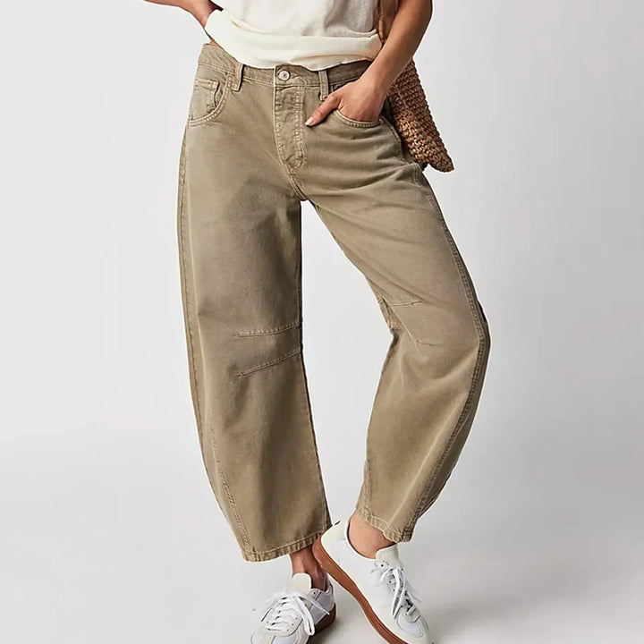 Wijde damesjeans in beige, hoge taille, casual pasvorm voor comfort en een stijlvol silhouet, perfect veelzijdig te combineren.