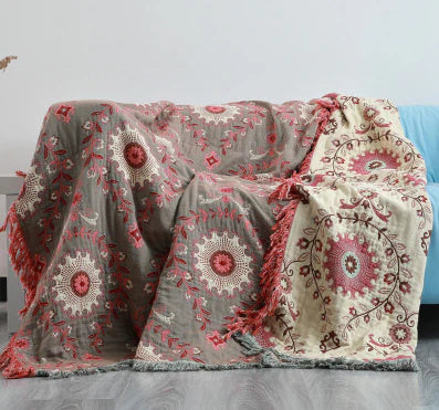 Omkeerbare Scandinavische deken met vogel- en bloemenpatroon, elegant design voor gezellige herfstdagen