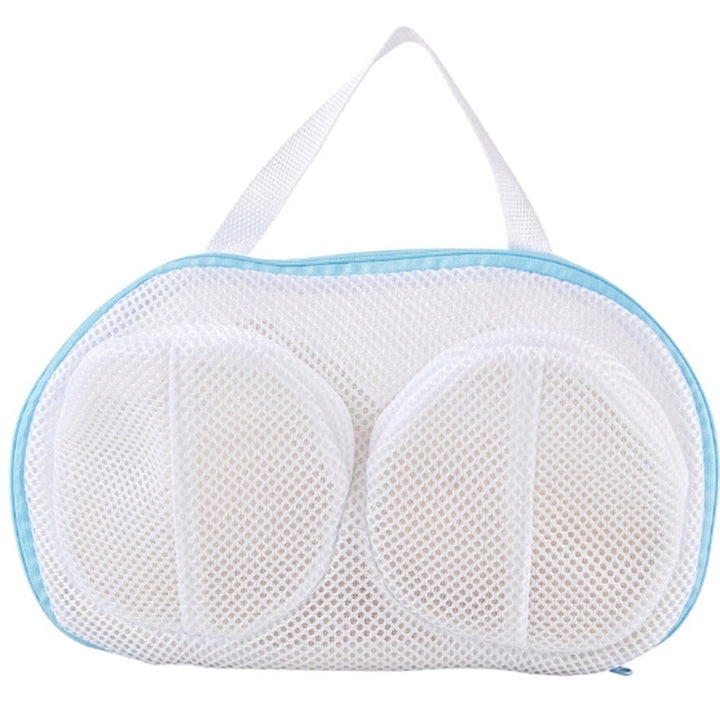 Witte bh waszak voor delicate lingerie. Bescherm beha's en ondergoed in de wasmachine met dit veilige wasnet.