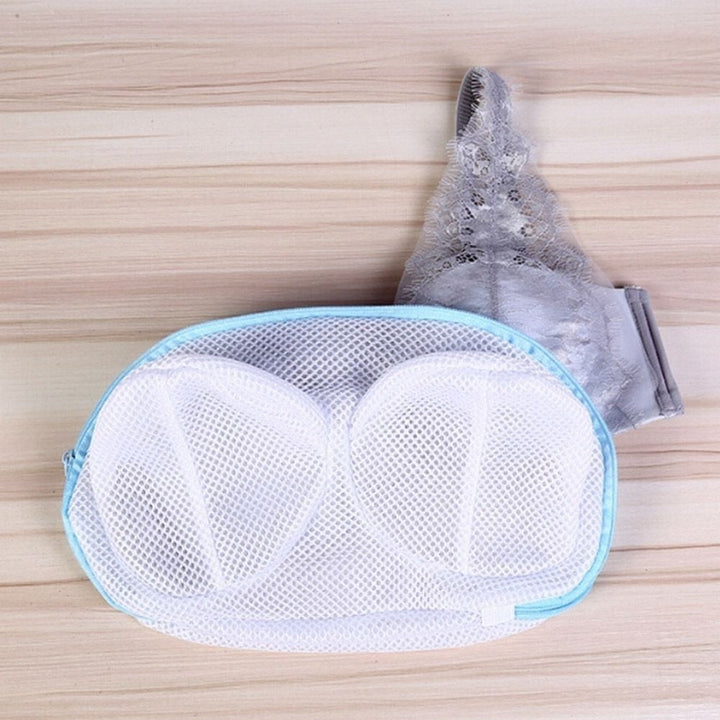 Praktische lingerie waszak beschermt beha's, satijn en andere delicate stoffen tijdens het wassen.