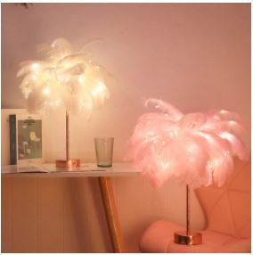 Roze verenlamp met LED-verlichting, creëert warme sfeerverlichting voor slaapkamer of interieurdecoratie.