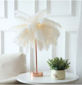 Modern-vintage verenlamp voor interieur, biedt sfeervolle LED-verlichting en luxe decoratie voor elke kamer.