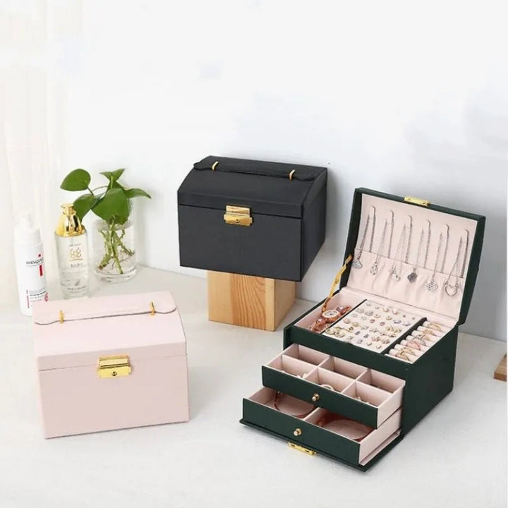 Praktische sieraden organizer Amylin voor vrouwen, 3 lagen, wit PU-leer met fluweel; ideaal cadeau.