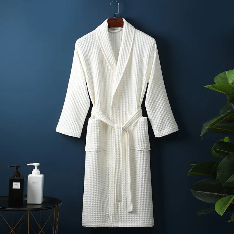 Veelzijdige katoenen unisex badjas Robin, perfect als ochtendjas, huisjas of voor wellness.