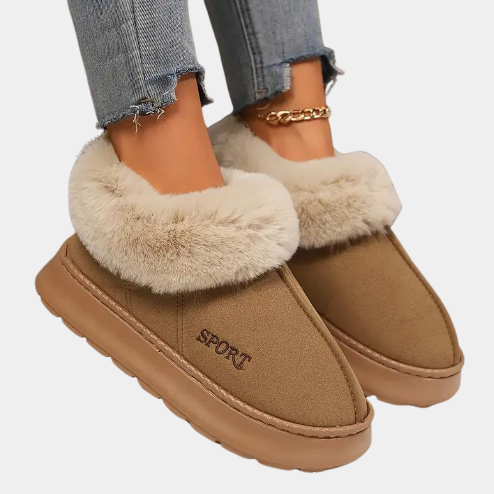 Elegante zwarte dames pantoffels, zacht en warm met antislipzool, ideaal voor de koude wintermaanden.