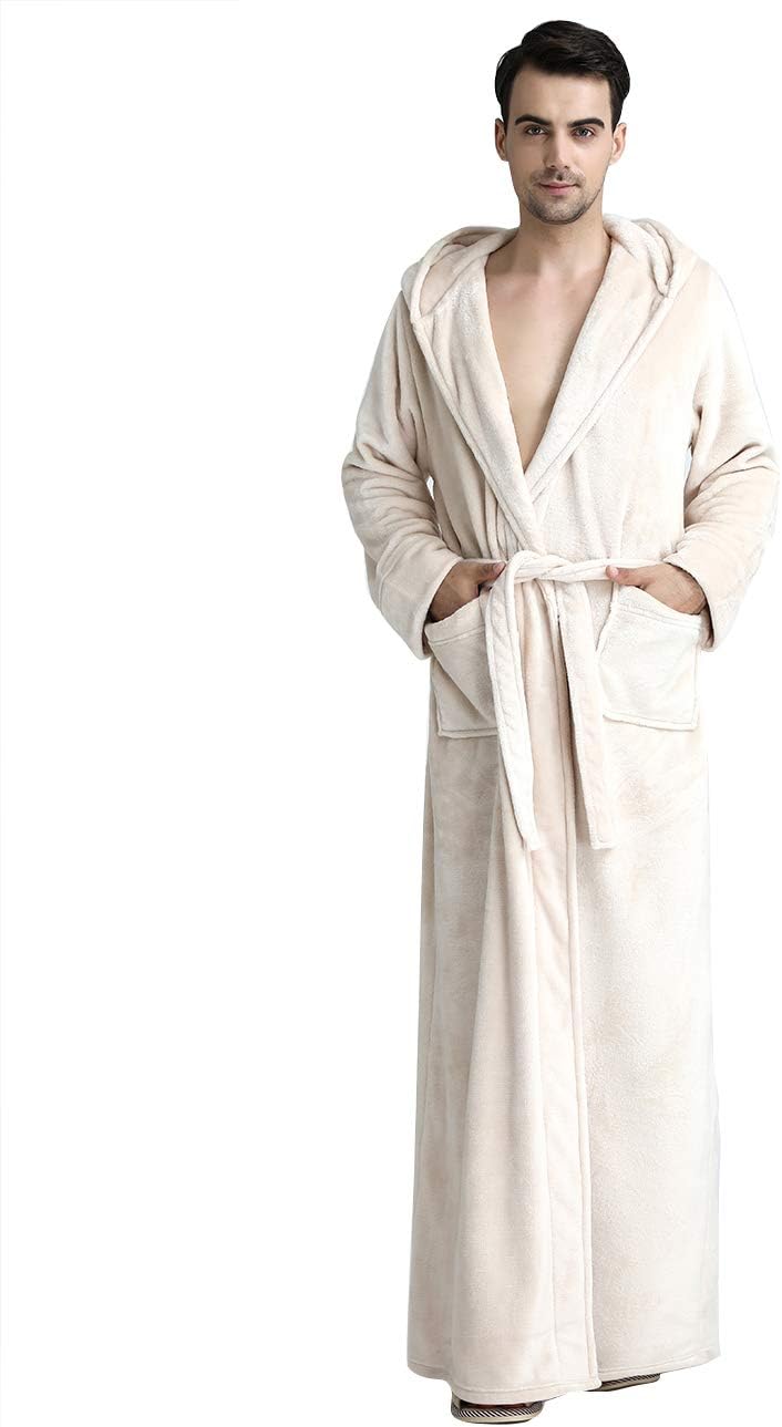Lange uniseks fleece badjas met capuchon, perfect voor winteravonden en comfort.
