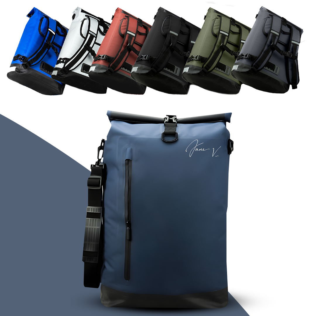 Witte waterdichte MultiBag™ fietstas, ruim en multifunctioneel, perfect als rugzak.