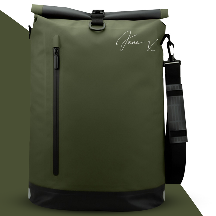 Donkerblauwe unisex fietstas, MultiBag™ design, waterdicht en ruim, inclusief rugzakfunctie.