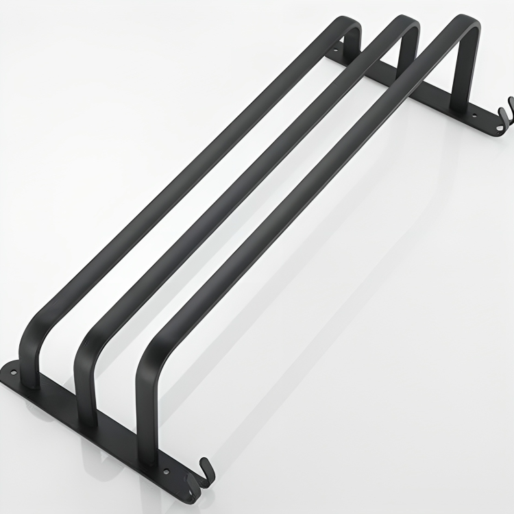 Zwart design handdoekenrek met ophanghaken, perfect voor de moderne badkamer.