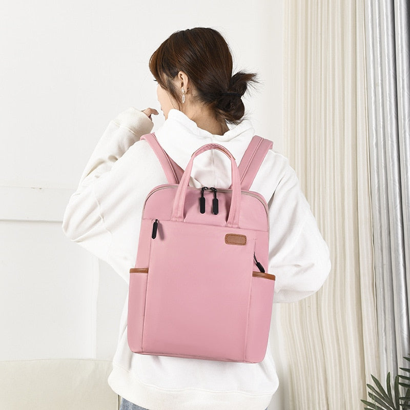 Veilige zwarte dames rugzak, lichtgewicht Oxford design, ideaal voor school, werk en reizen.