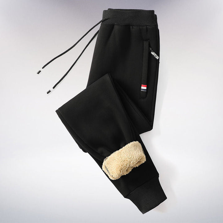 Detail van elastische taille met trekkoord van de comfortabele heren thermobroek, ideaal voor sport & casual.