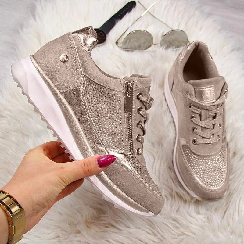 Orthopedische damesschoenen, sneakers type, met ergonomische pasvorm en lichtgewicht design.