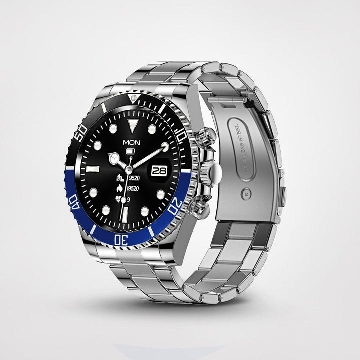 Unisex PowerFit smartwatch op een pols, combineert functionaliteit met een stijlvolle look; jouw ideale digitale horloge.