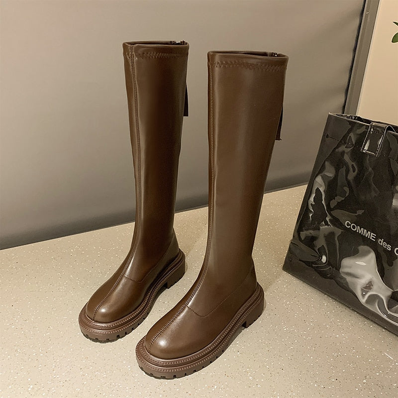 Zwarte SloaneBoots dames enkellaarzen van leer. Modieus en comfortabel voor elke dag, ideaal voor de moderne vrouw.