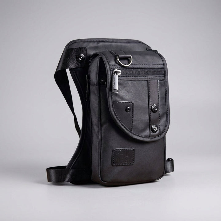 Unisex CrossGrip dijtas met meerdere ritsvakken als handige organizer, ideaal voor veilige opslag op reis.