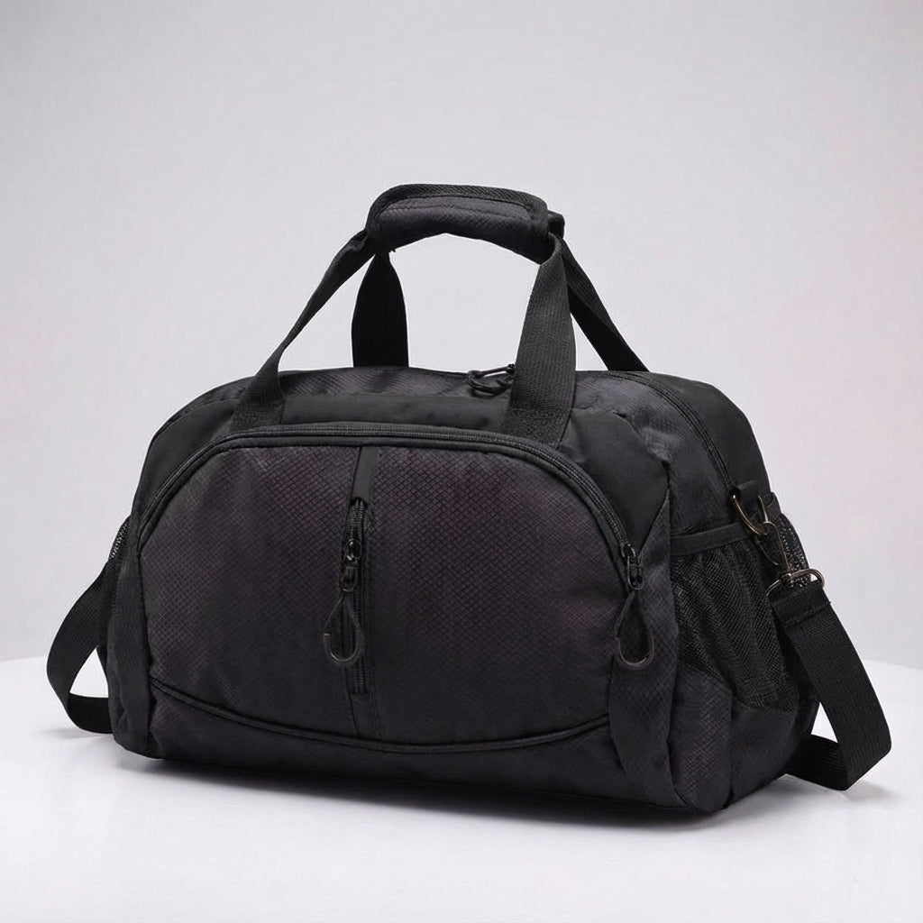 Stijlvolle zwarte unisex reistas, compacte sporttas / duffelbag voor gym of een weekendtrip.