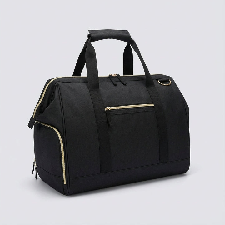 Lichtgewicht waterbestendige 33L duffel. Perfect als weekendtas, sporttas of reistas voor elke avonturier.